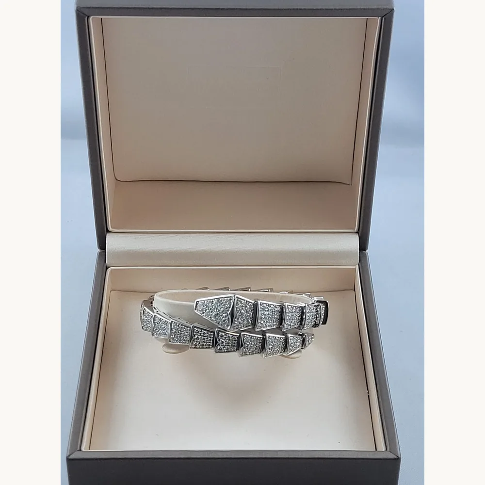 Bracelet Bulgari serti de diamants pour expertise de bijou signe a Geneve